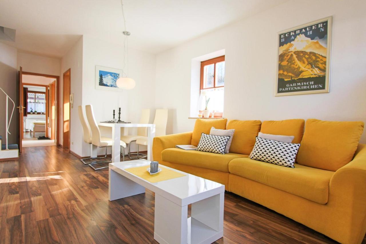 Gloria Apartment การ์มิช-พาร์เทนเคียร์เชน ภายนอก รูปภาพ