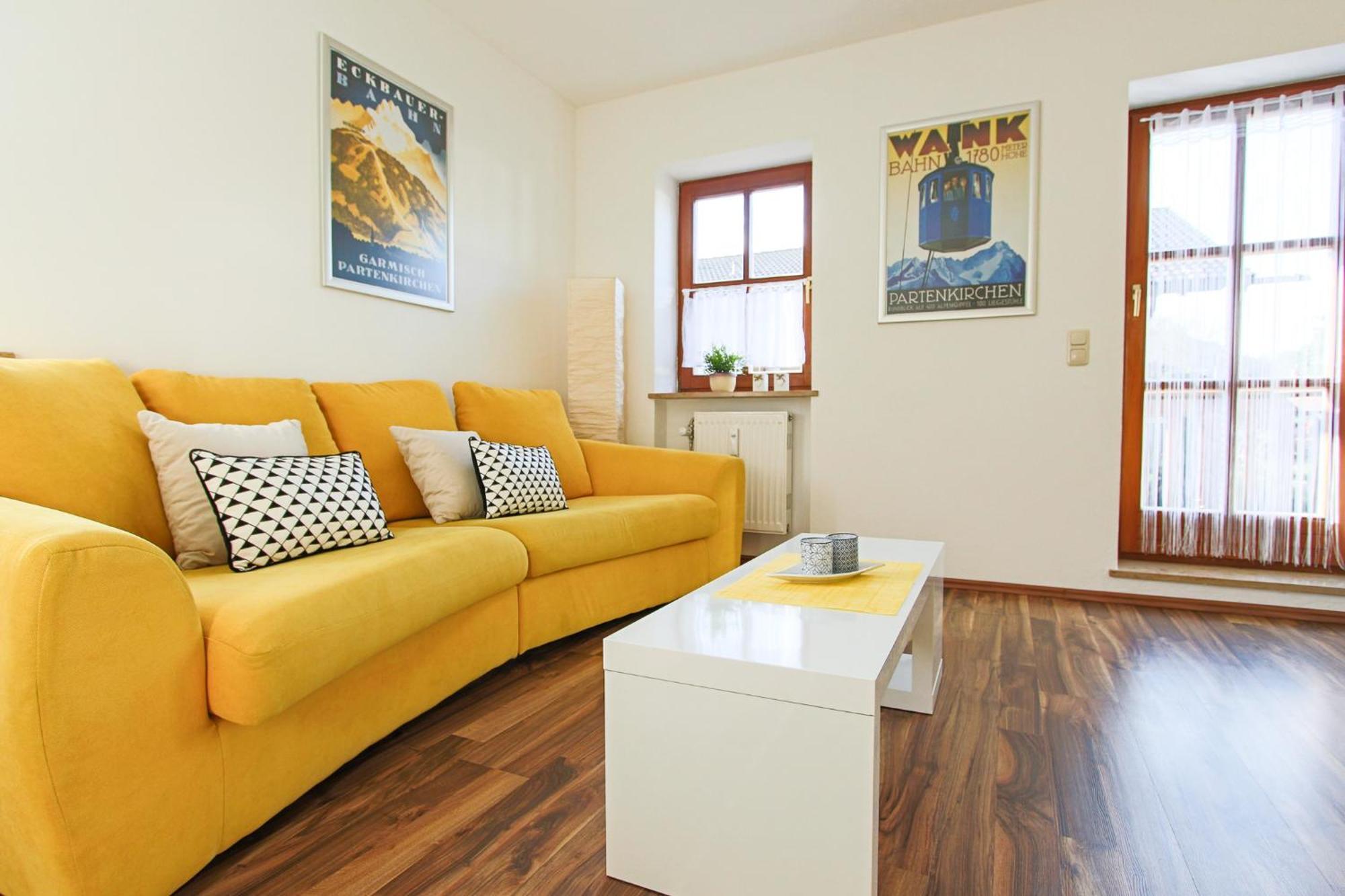 Gloria Apartment การ์มิช-พาร์เทนเคียร์เชน ภายนอก รูปภาพ